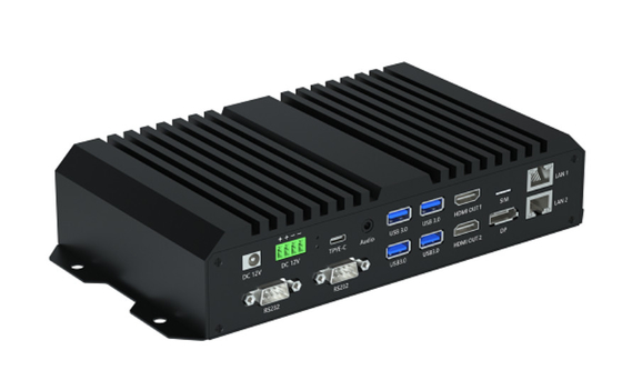 다양한 장치 및 액세서리와 쉽고 편리한 연결을 위해 HDMI USB 및 RS232를 포함한 여러 인터페이스